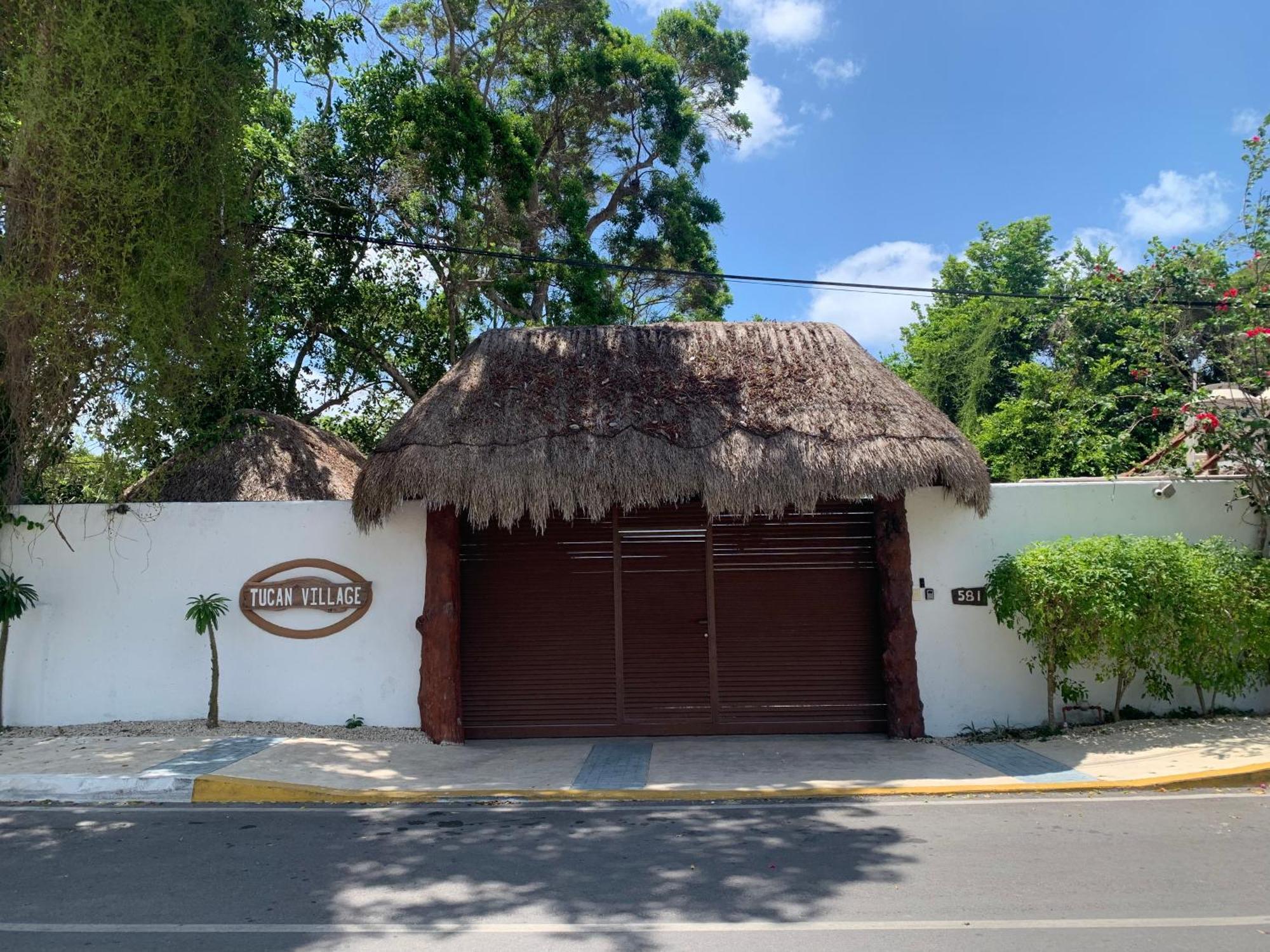 Tucan Lagoon Front *