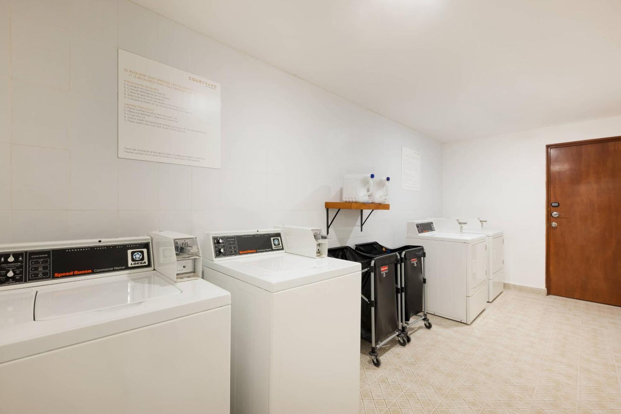 Courtyard By Marriott Cancun Airport 4* Alfredo V. Bonfil