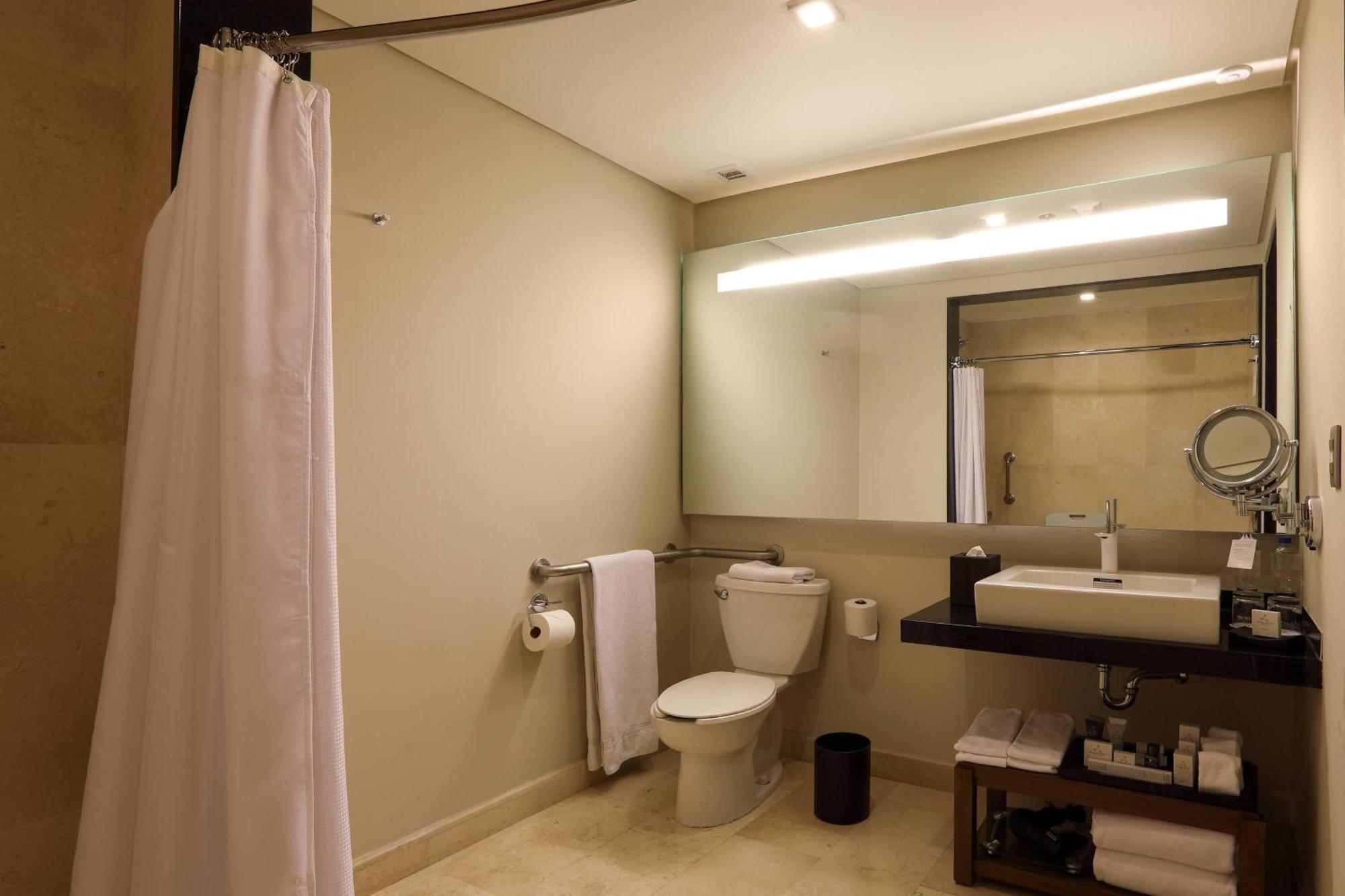 Jw Marriott Santa Fe 5* Mexico City