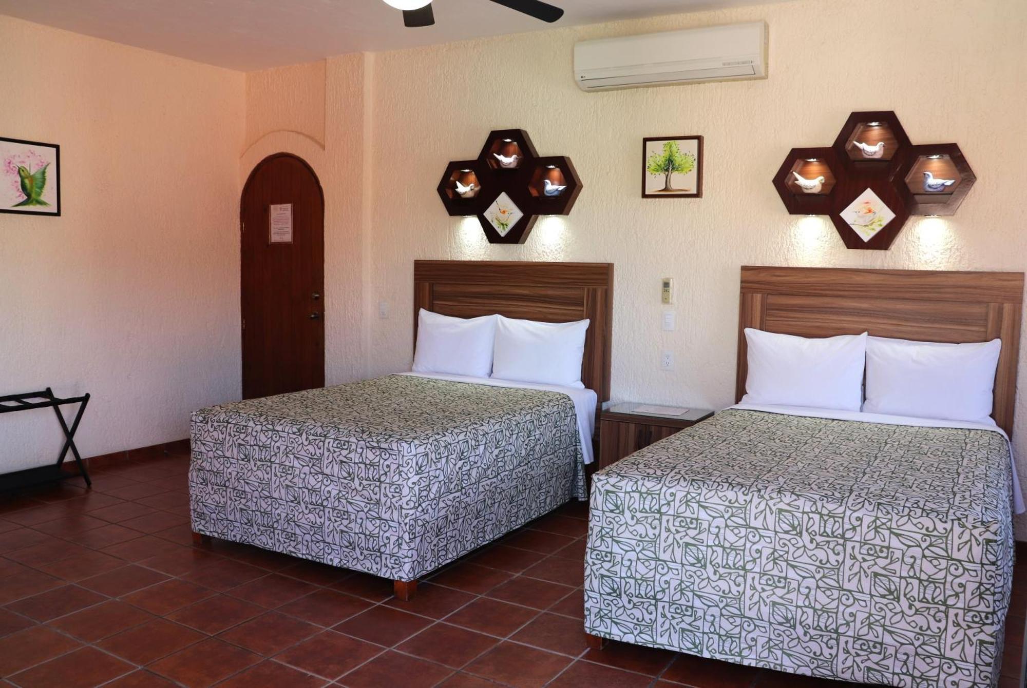 Casa De Palomas 3*