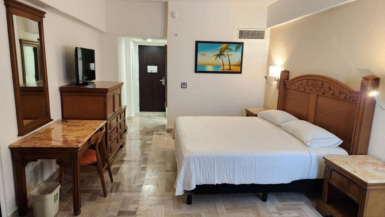 Copacabana Hotel 4*