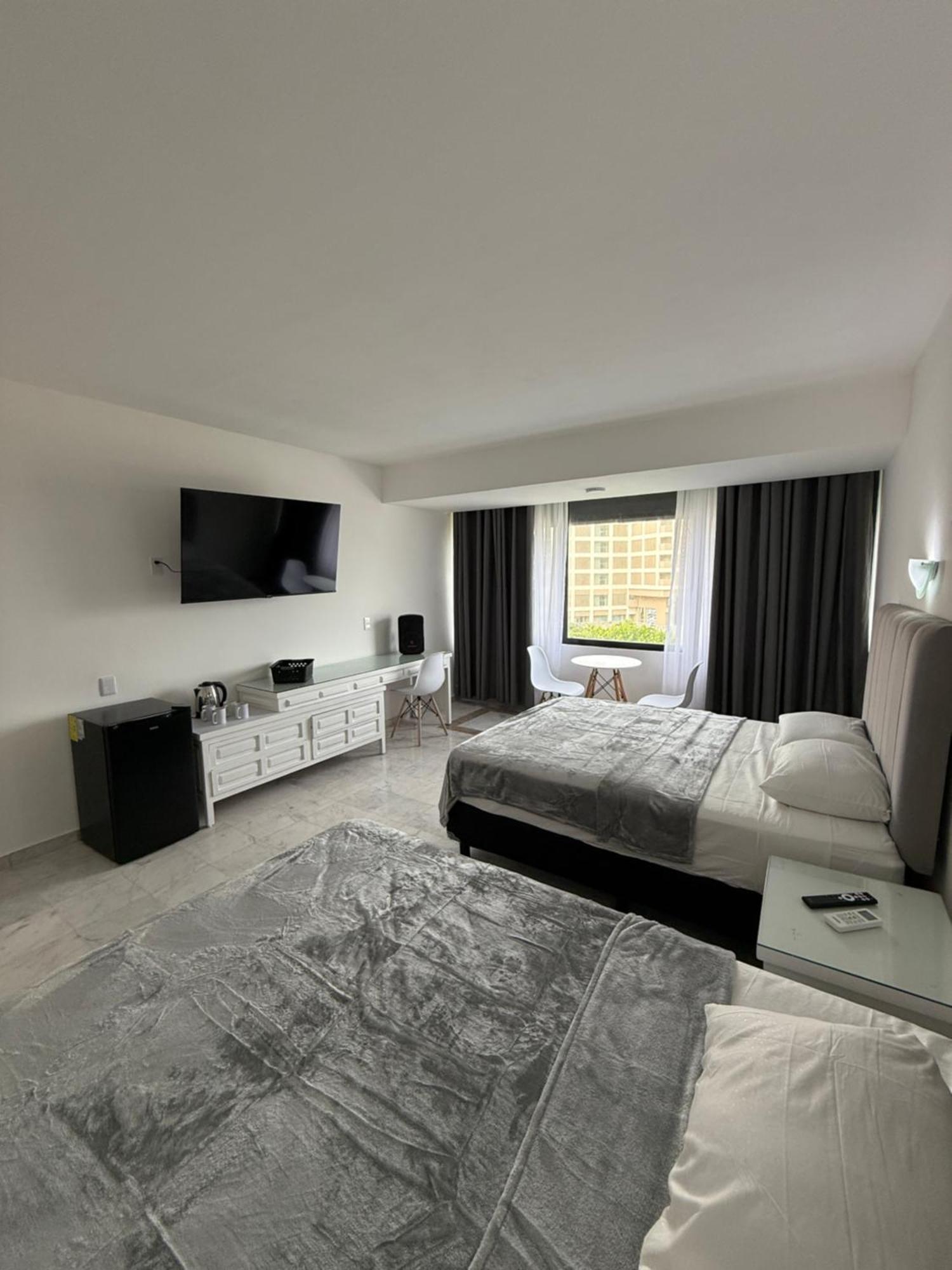 Aparthotel In Ocean Front