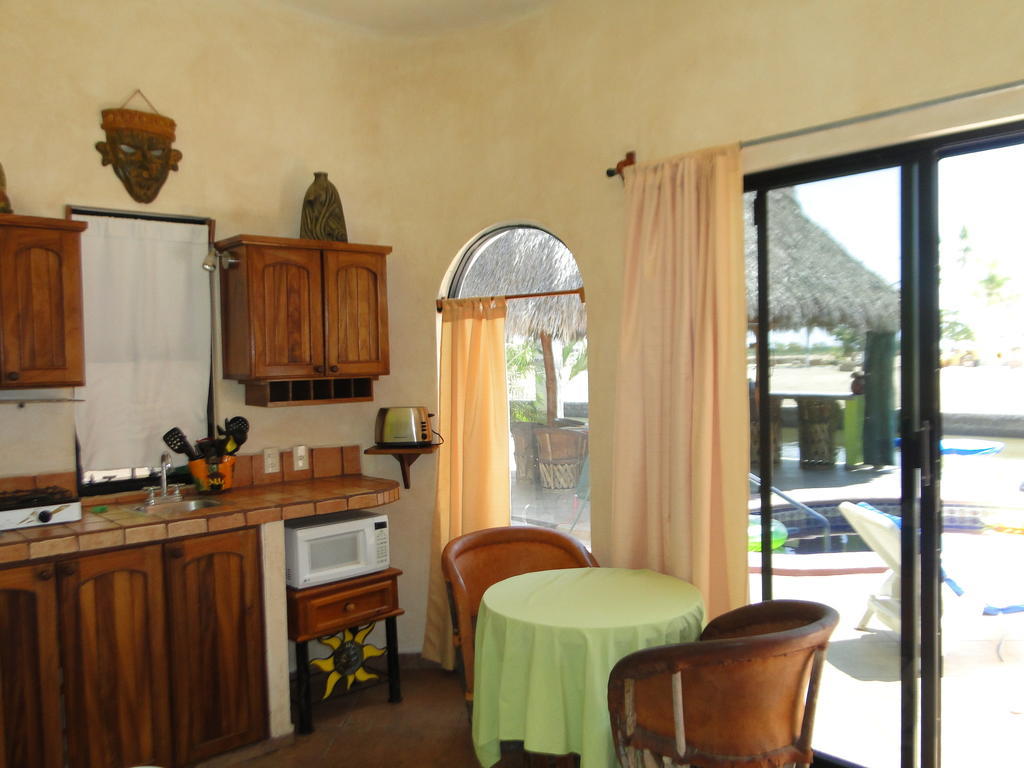 Villa Santa Barbara Barra de Navidad