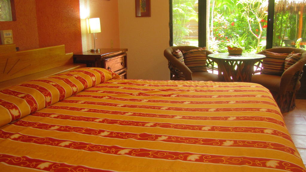 Hotel La Paloma Oceanfront Retreat