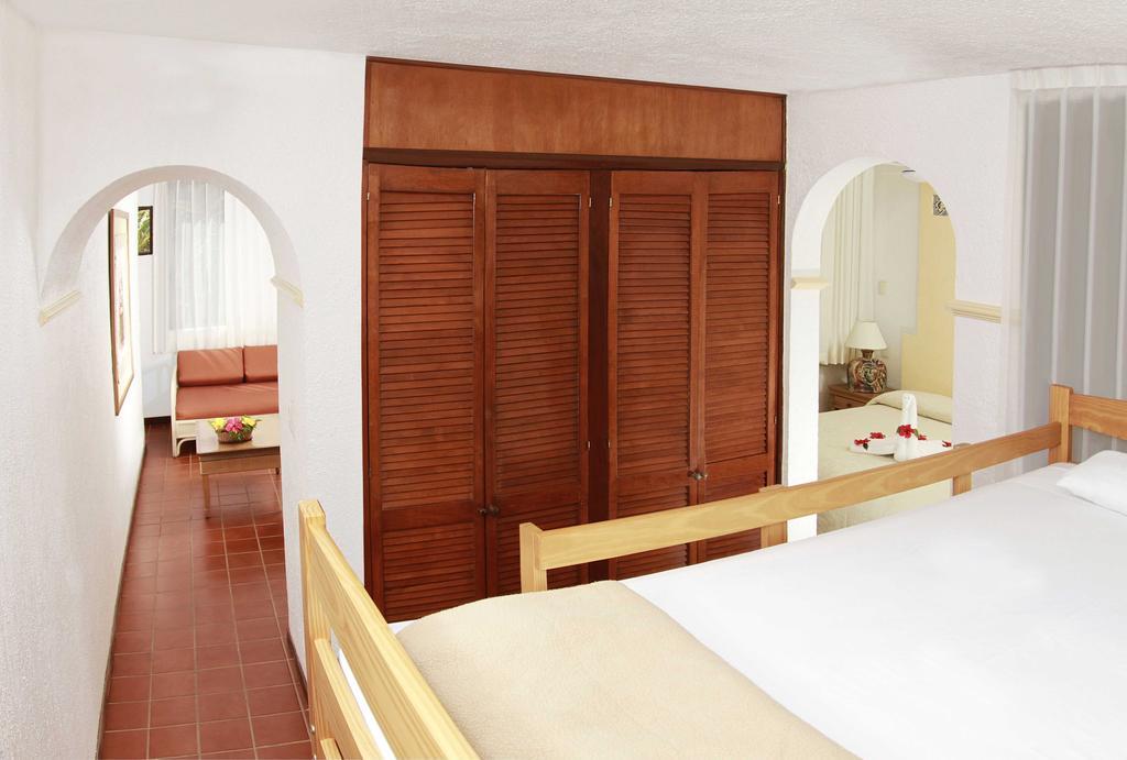Real Playa Del Carmen & Beach Club