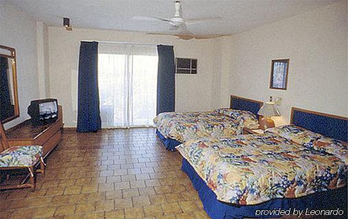 Del Sol Hotel