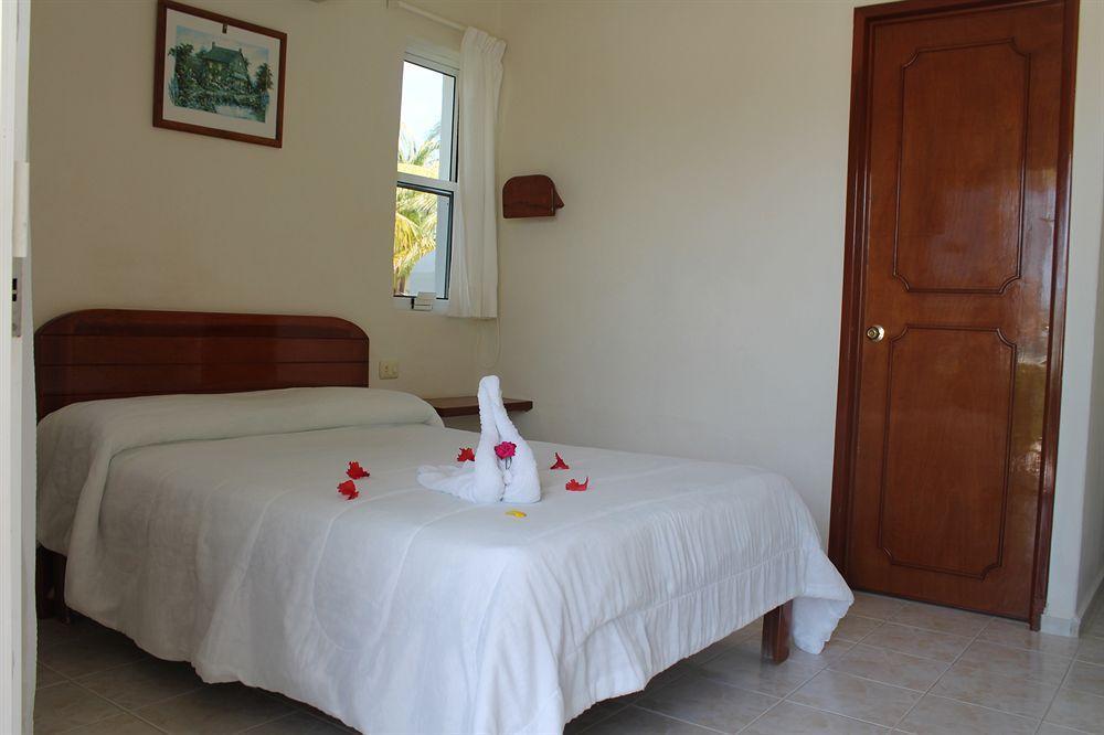 Puerto Front Hotel