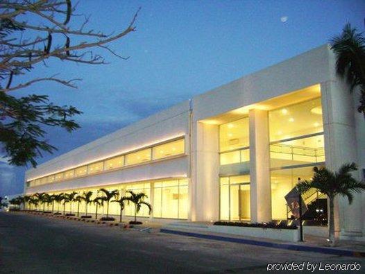 Cocos Hotel 4*