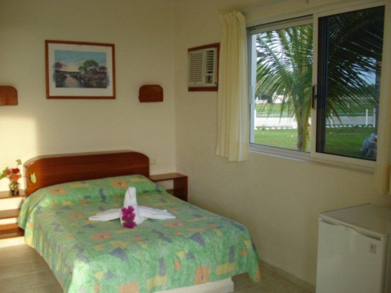 Hotel Puerto Front 4*