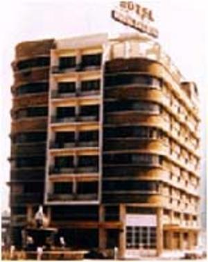 Hotel Capital O Nueva Galicia, Centro Downtown