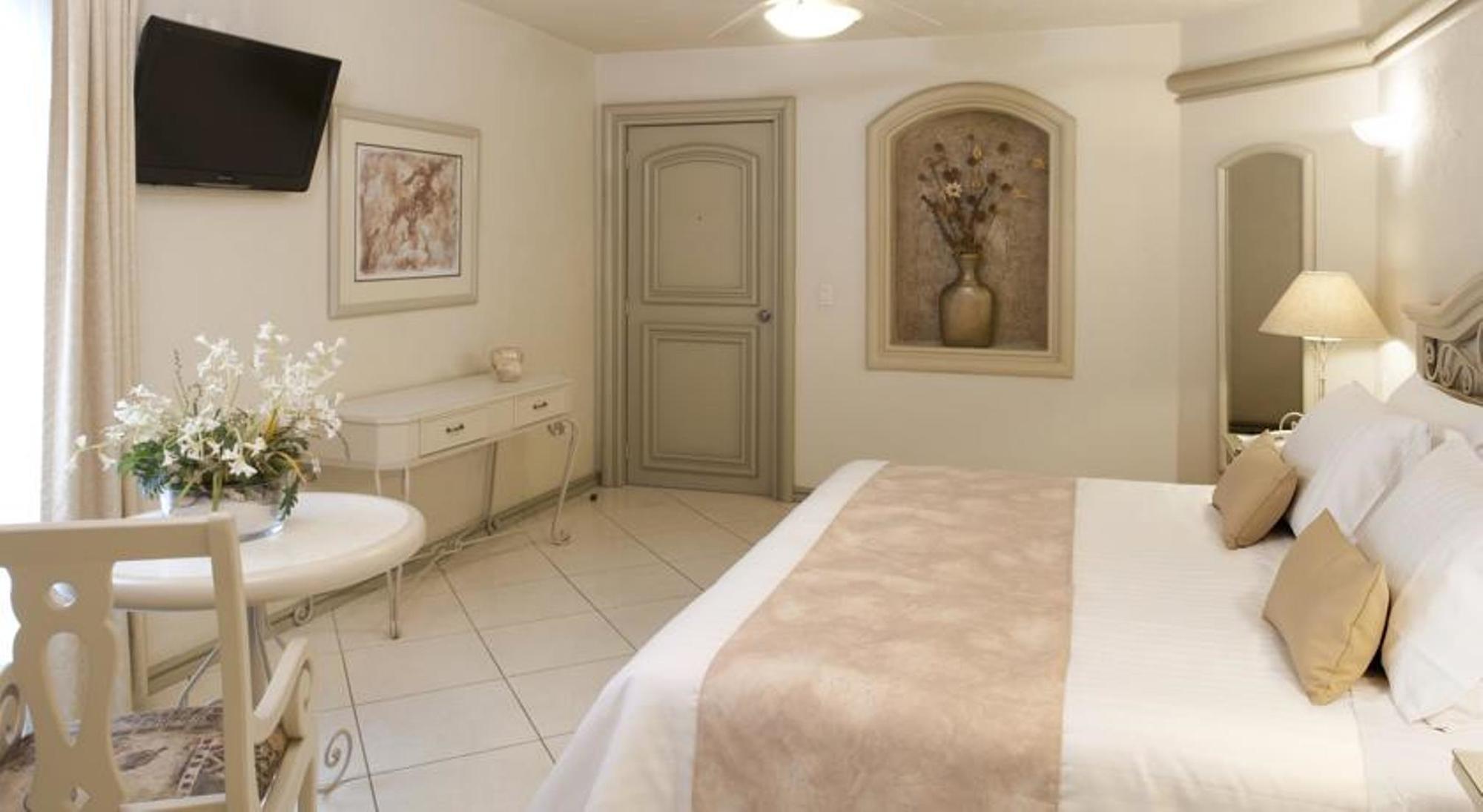 & Quinta Magna Hotel Zapopan