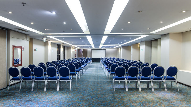 Hotel & Zona Reforma By Ihg Mexico City