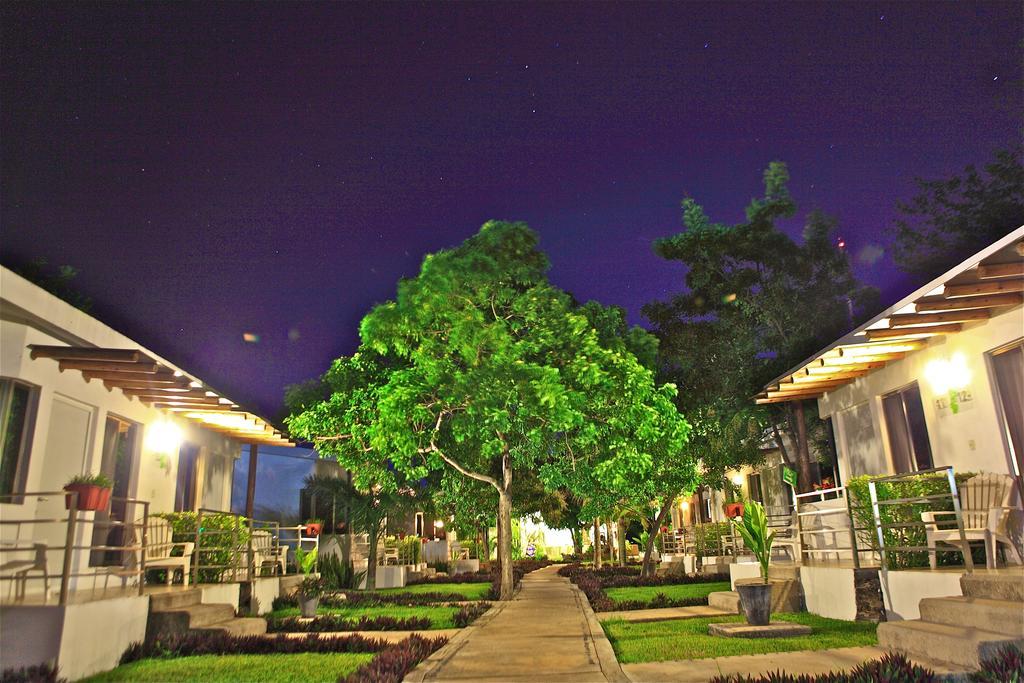 Bambu Hotel 3*