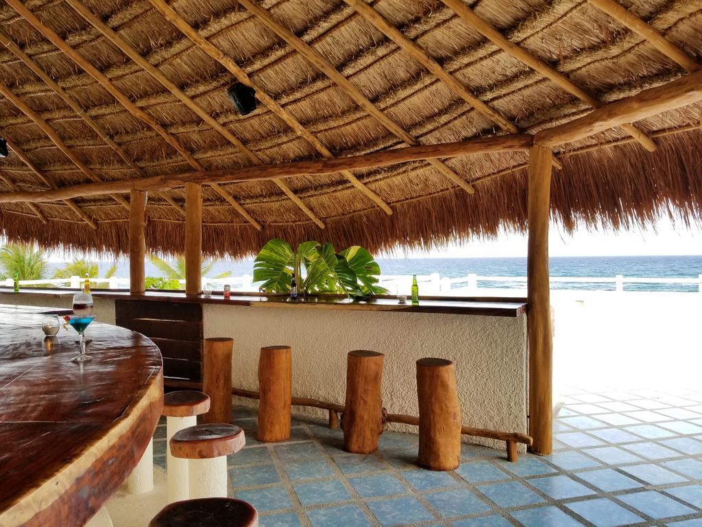 Aquatech Derosa Aparthotel Akumal
