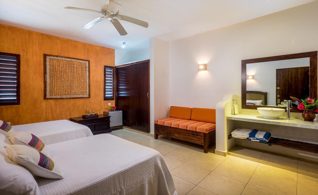 Aparthotel El Encanto 3*