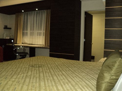 Express - Basilica By Ihg 4*
