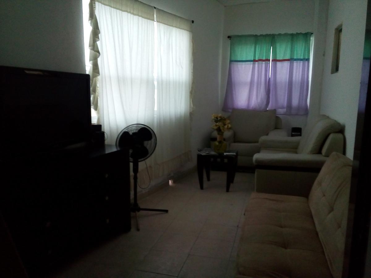 Guest house Casa A 7 Min Aeropuerto De