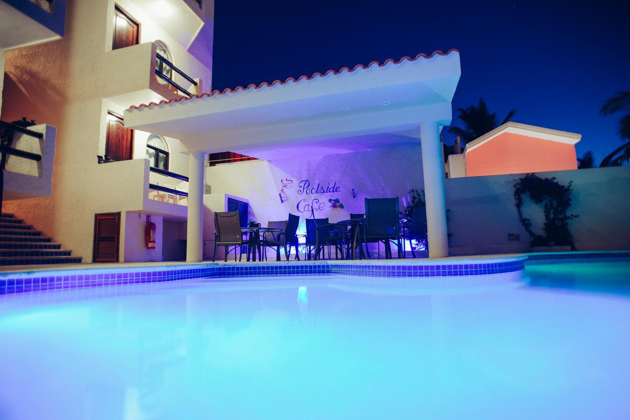 Aquatech Derosa 4* Akumal