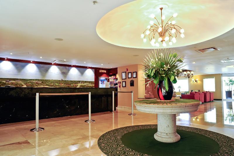 Hotel Courtyard By Marriott Cancun Airport