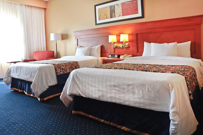 Hotel Courtyard By Marriott Cancun Airport Alfredo V. Bonfil