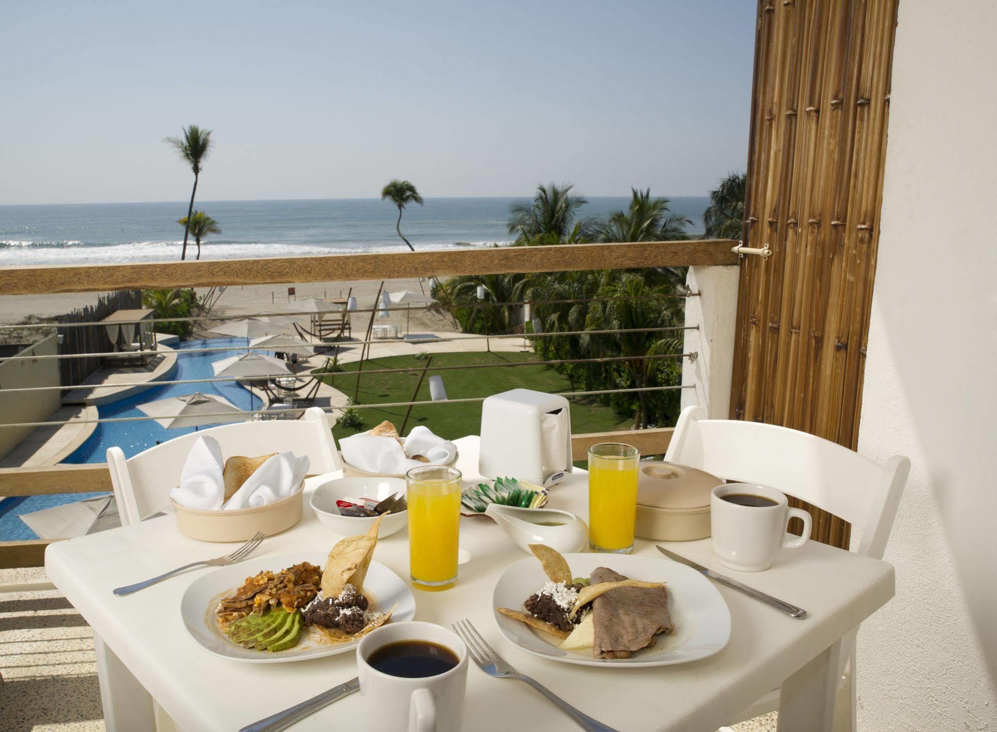 Hotel Mishol Hotel & Beach Club