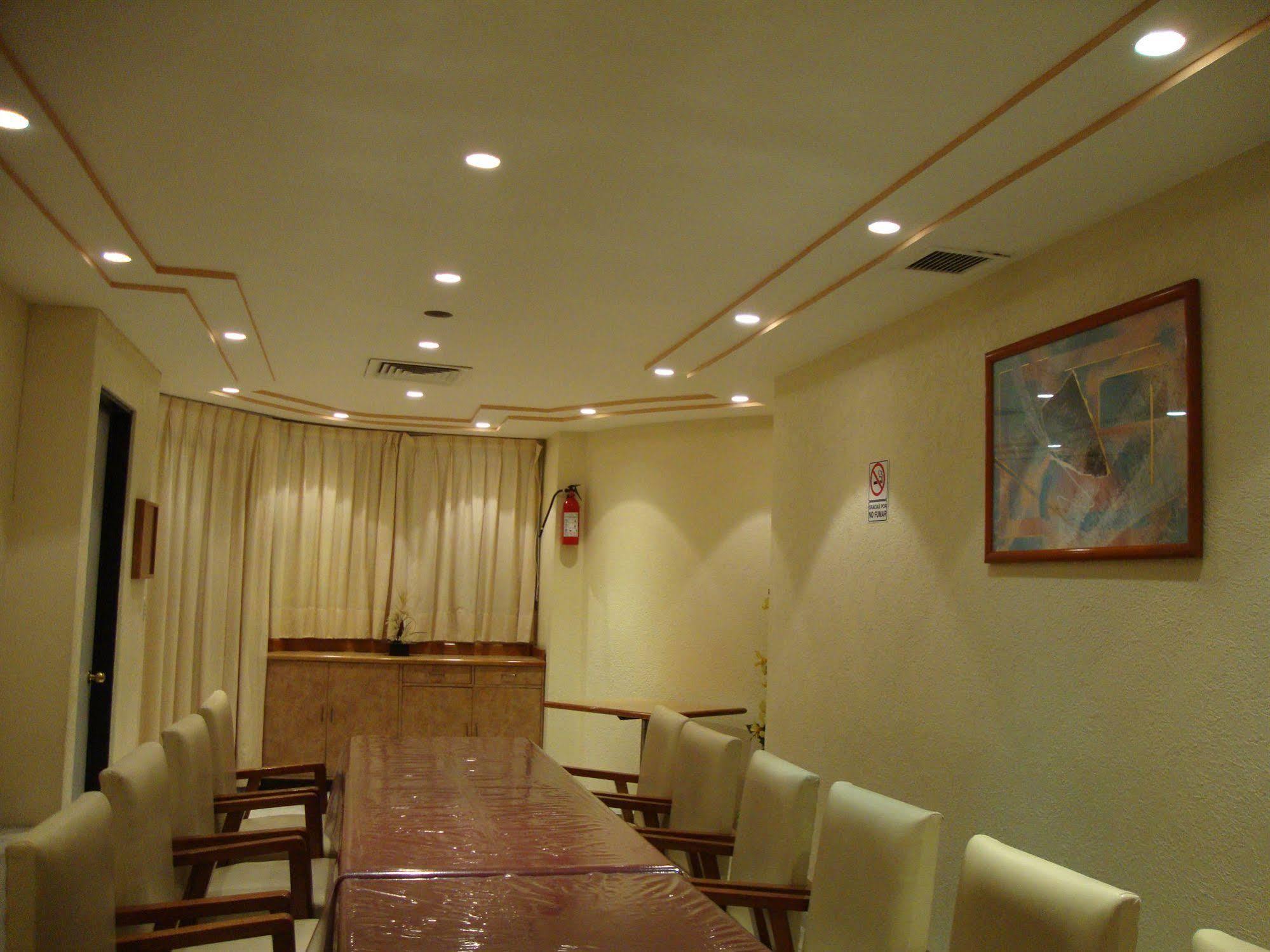 Hotel Express - Basilica By Ihg