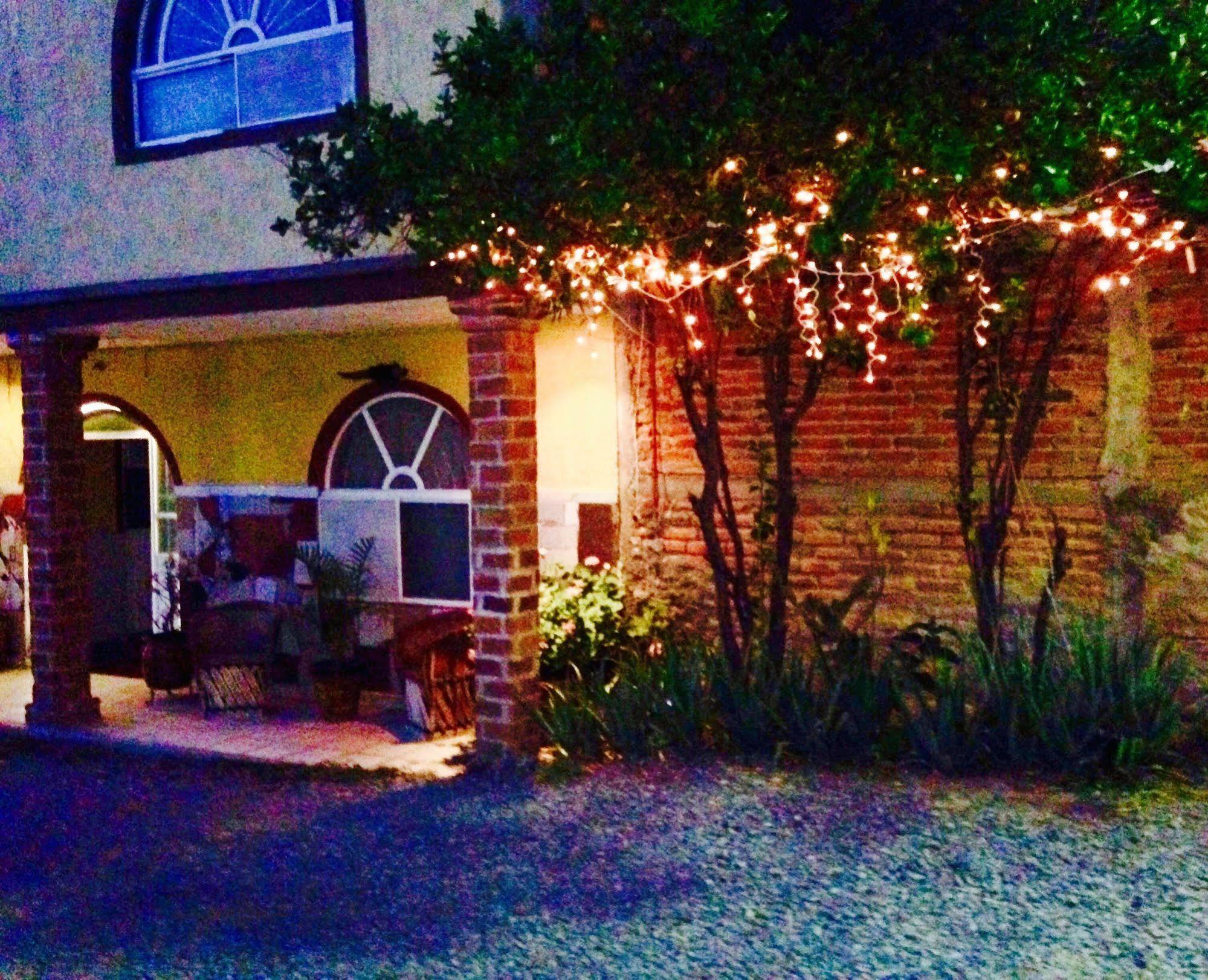 Mi Pueblito Hotel