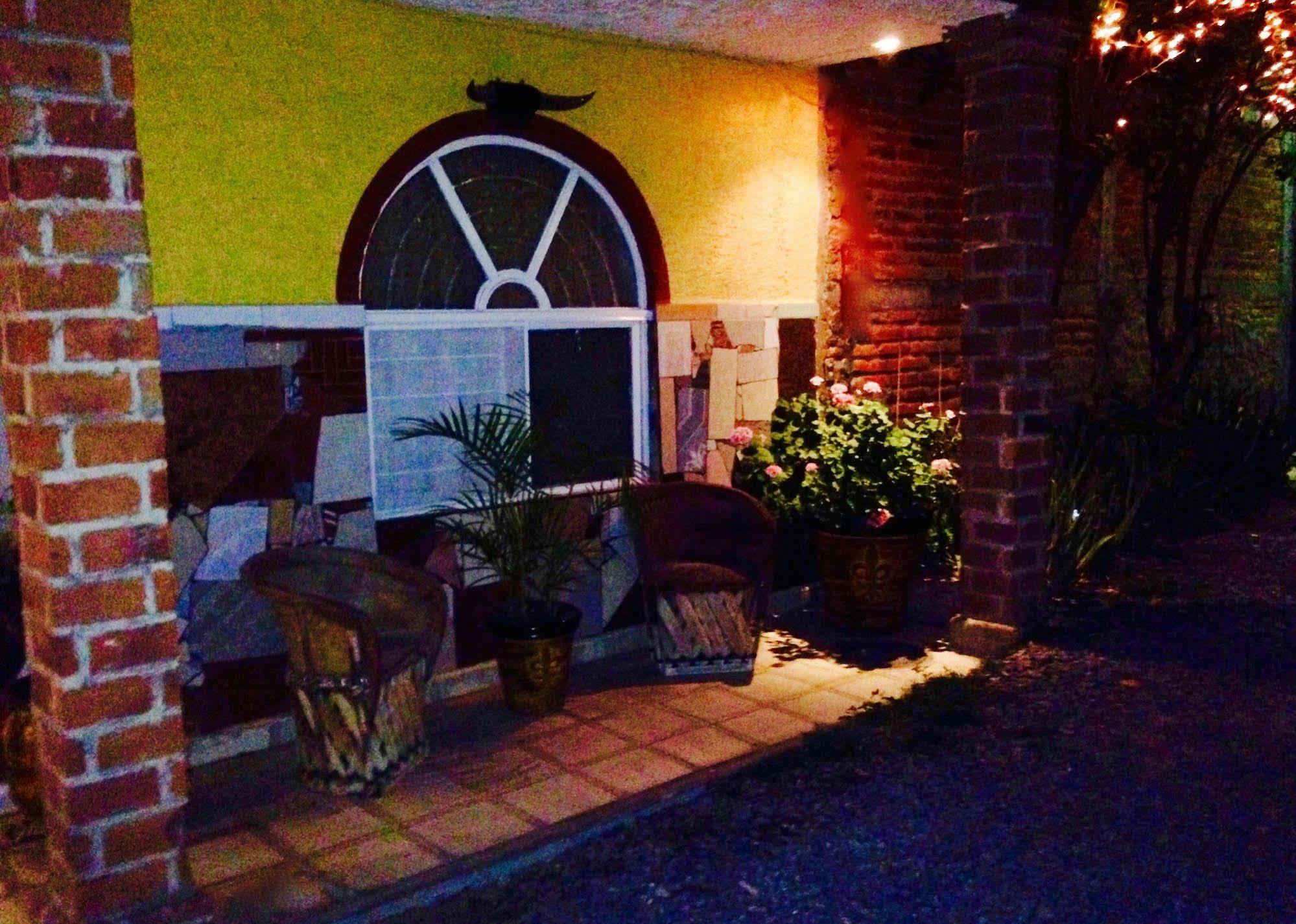 Mi Pueblito 2*