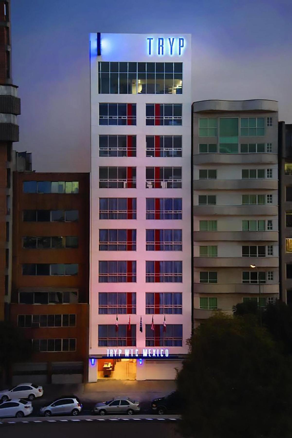 Tryp By Wyndham Wtc Hotel 4*