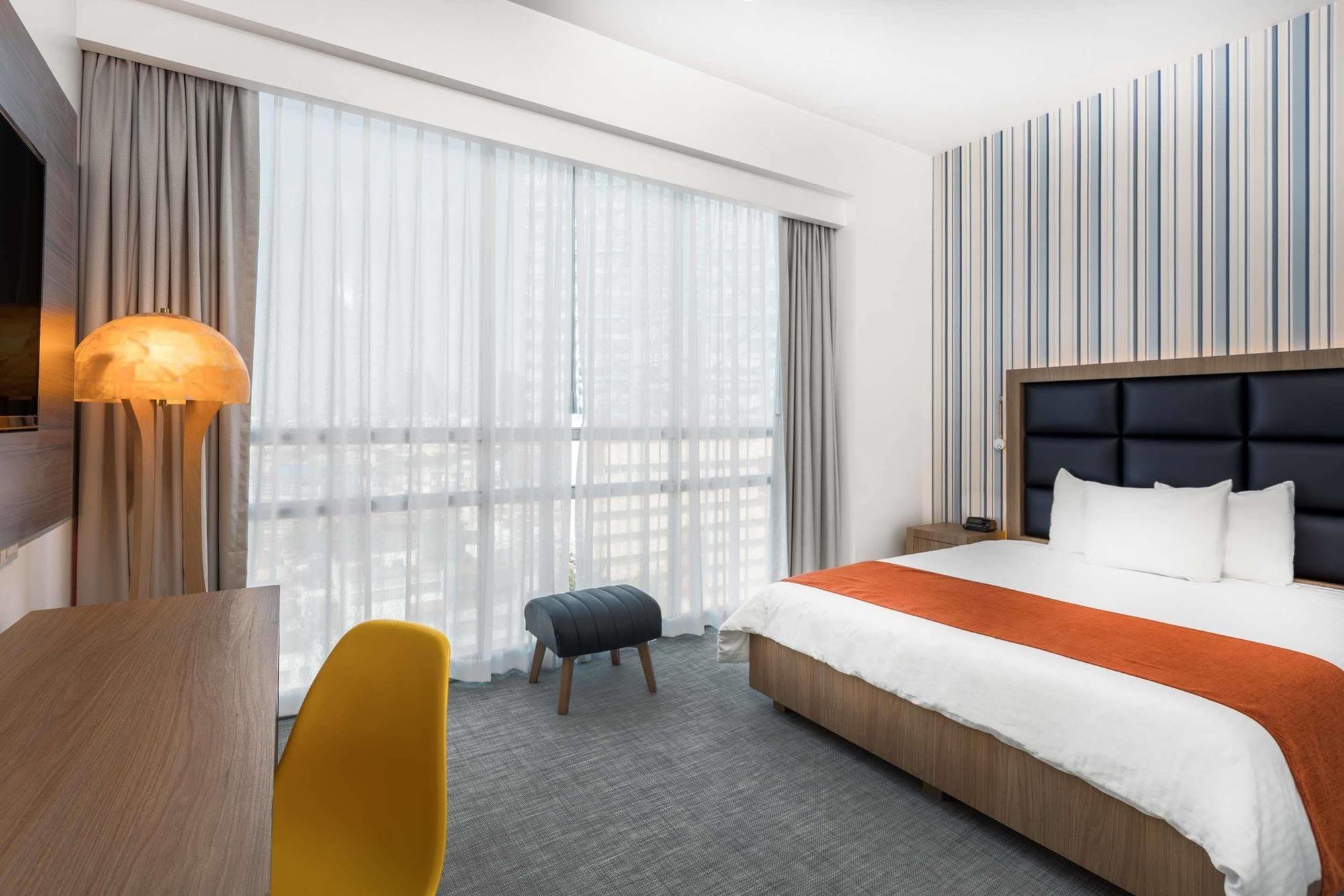 Tryp By Wyndham Wtc 4*