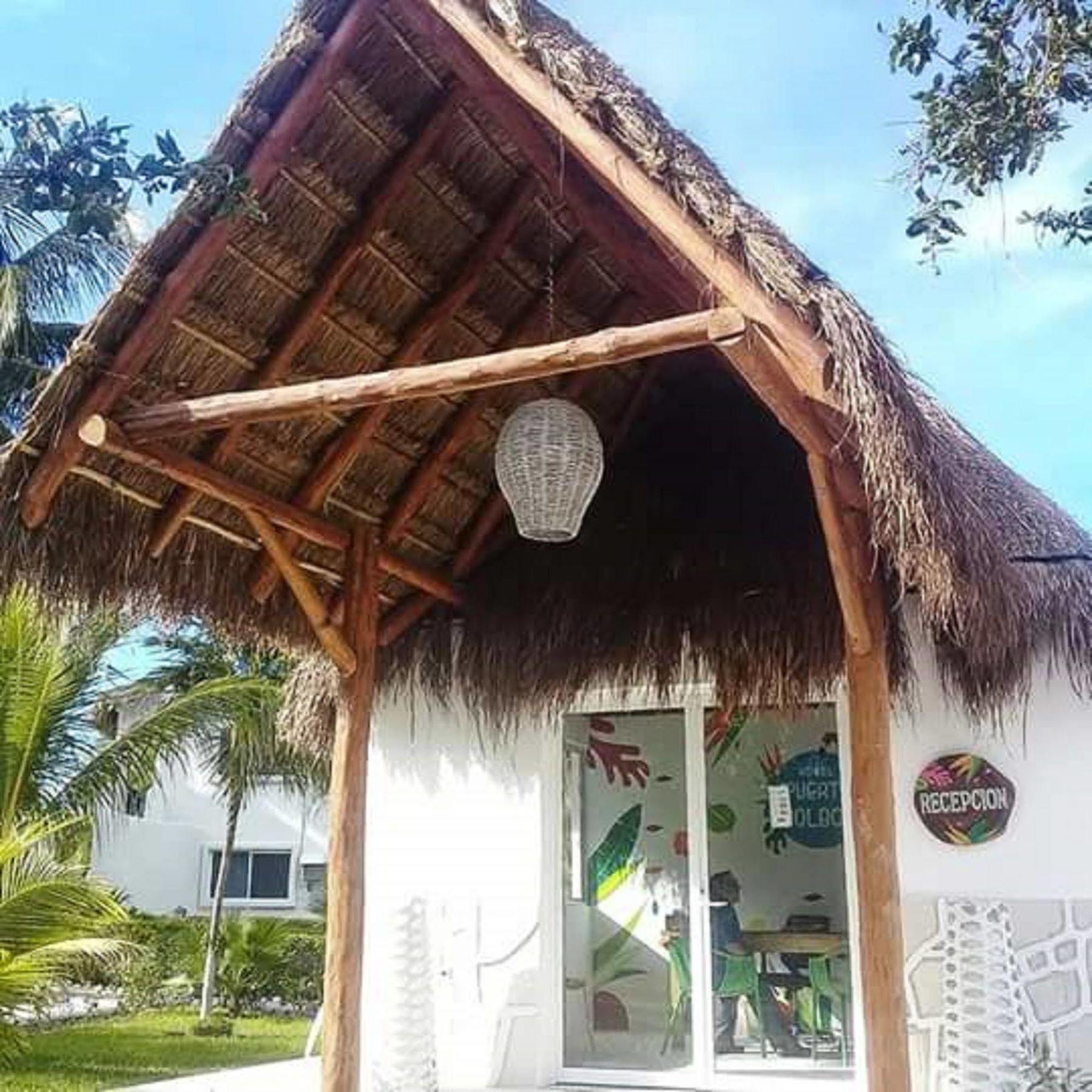 Puerto Front Hotel