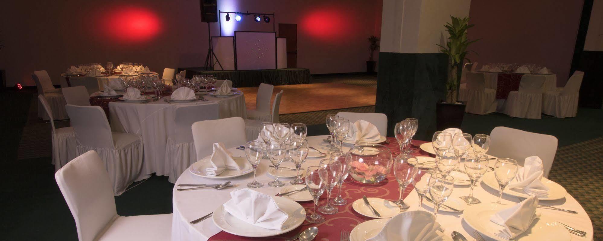 Mision Toreo Centro De Convenciones 4*