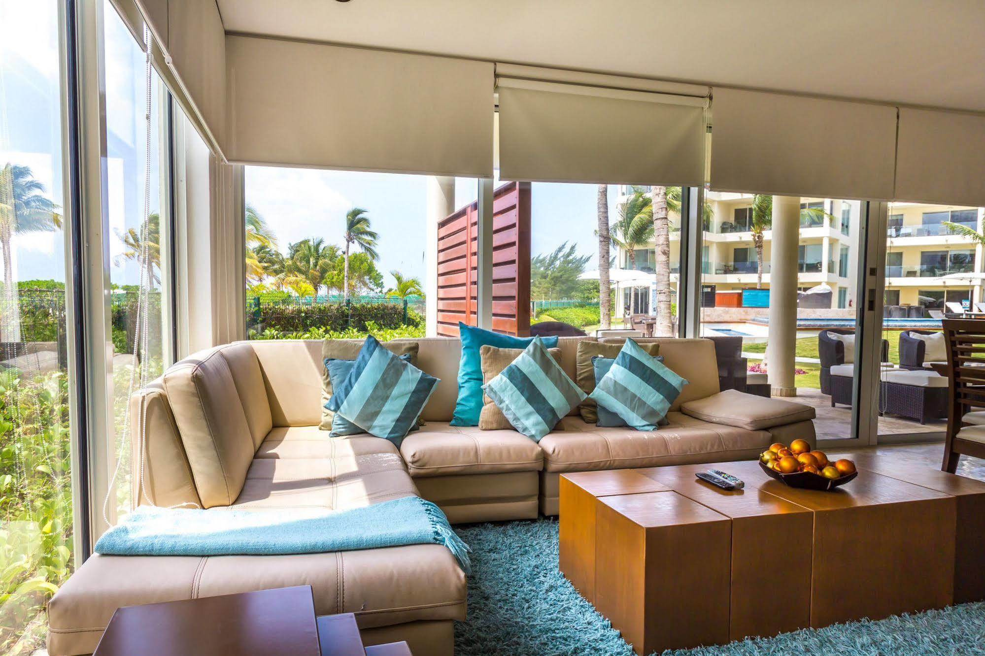 Aparthotel The Elements Oceanfront & Beachside 4*