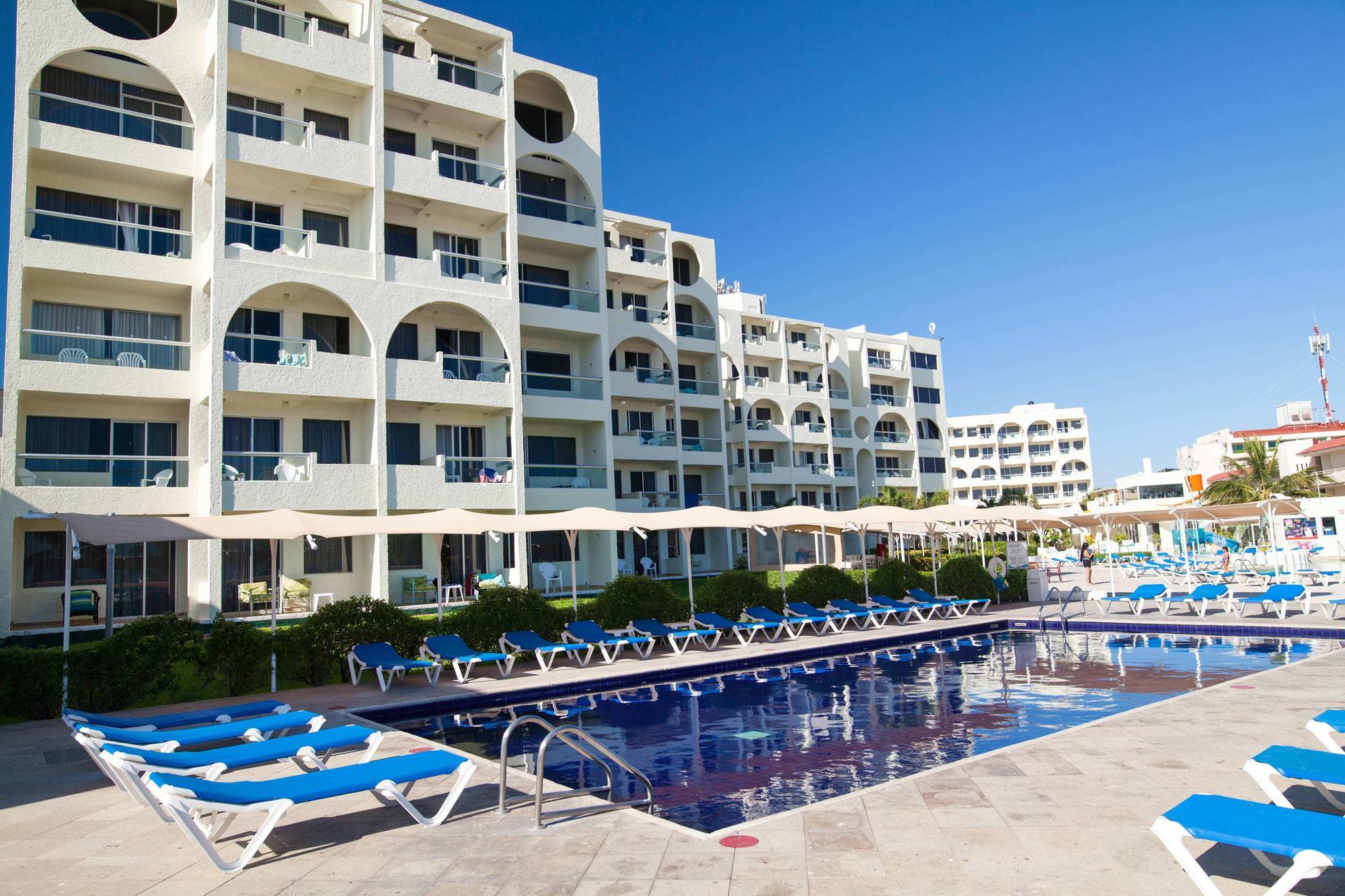 Aquamarina 3* Cancun