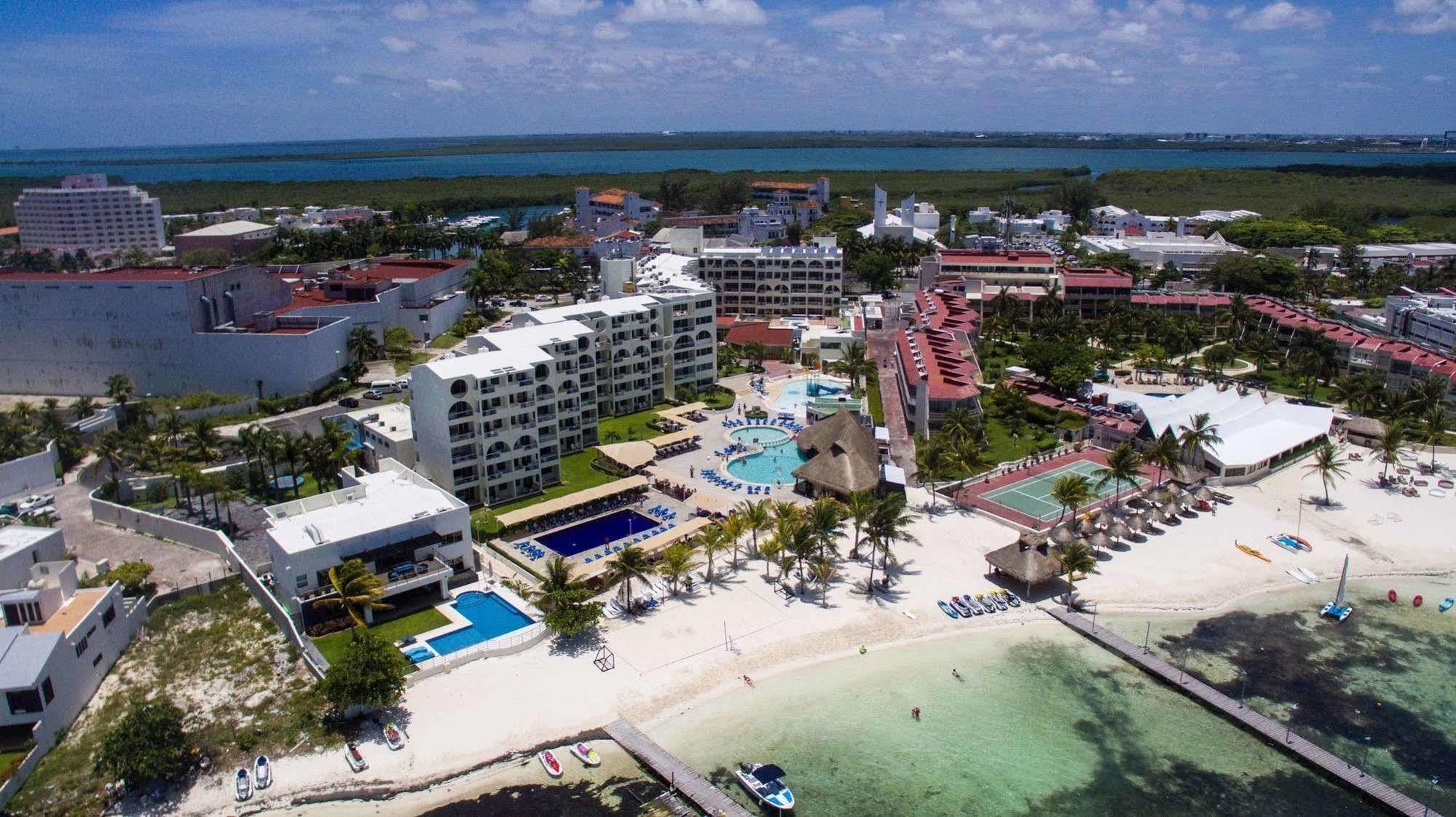 Aquamarina Cancun