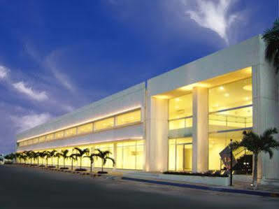 Cocos Hotel 4*