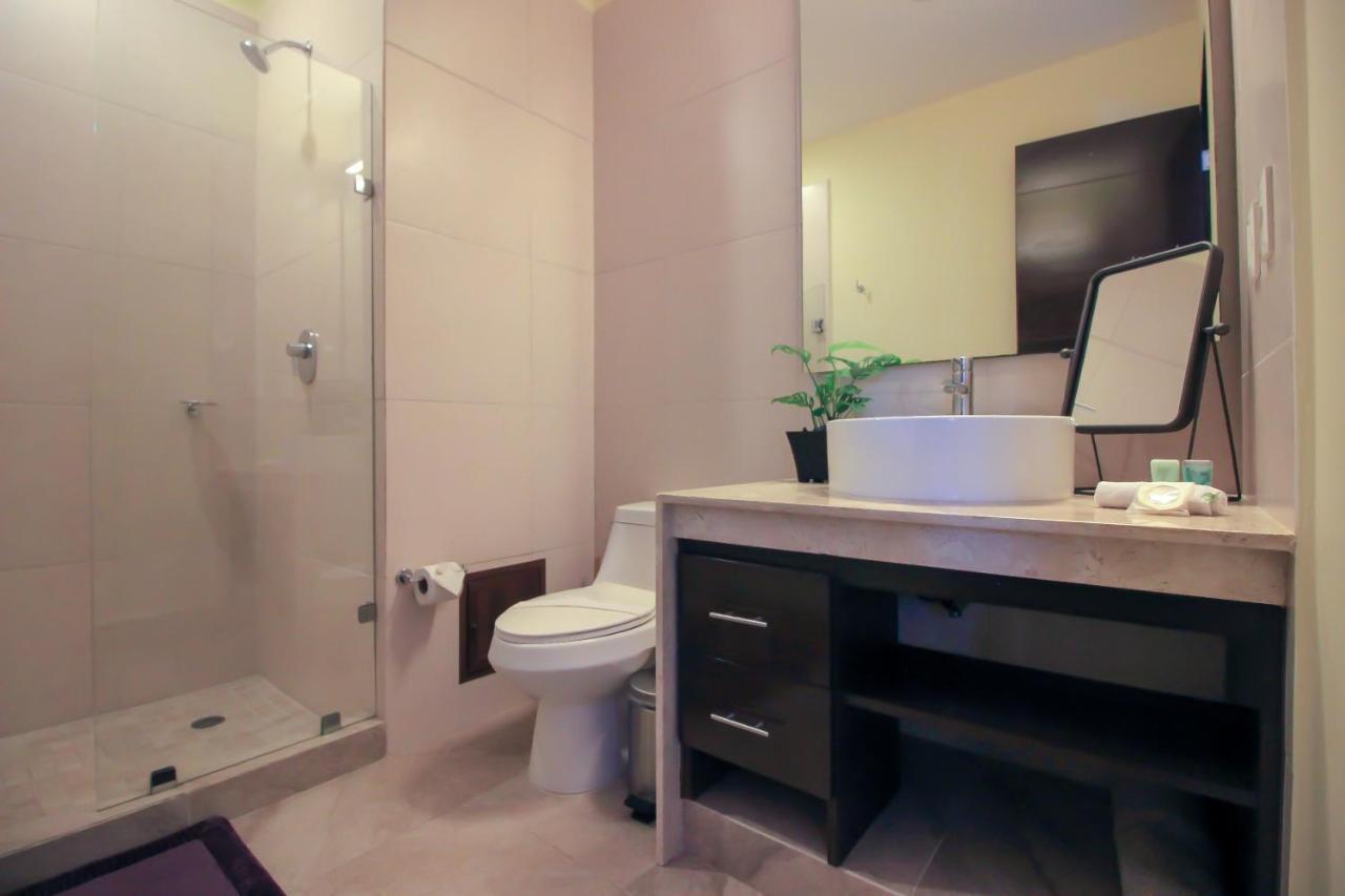Amazing 2 Bedrooms With Pool Facilities, Balcony And High Speed Internet