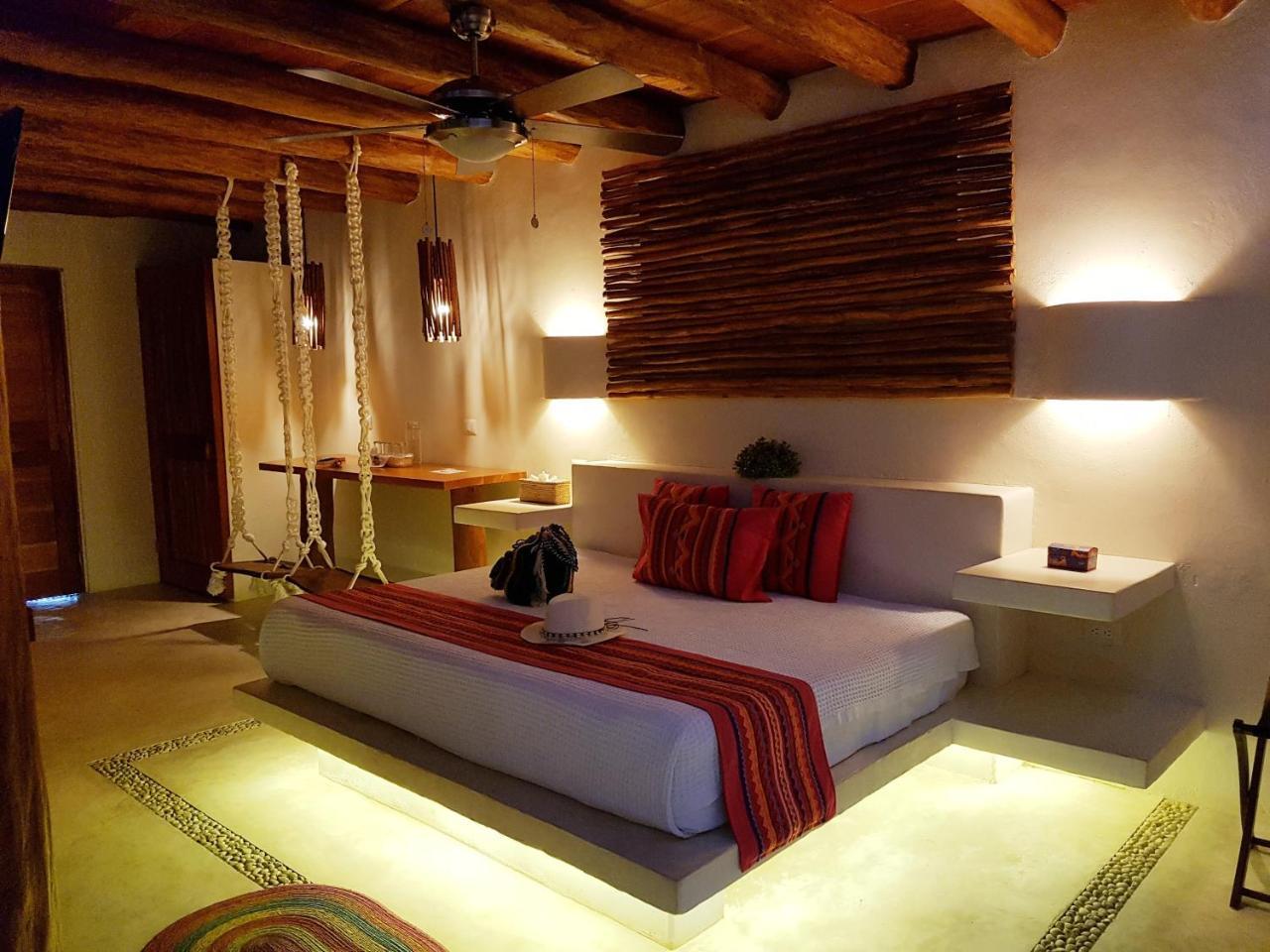 Exe El Pueblito Hotel 4*