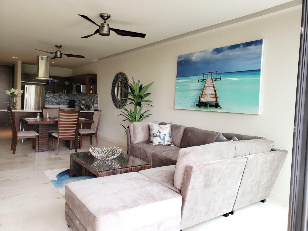 Well Located 2 Bedroom In Miranda Brand New Building By Happy Address Apartment *
