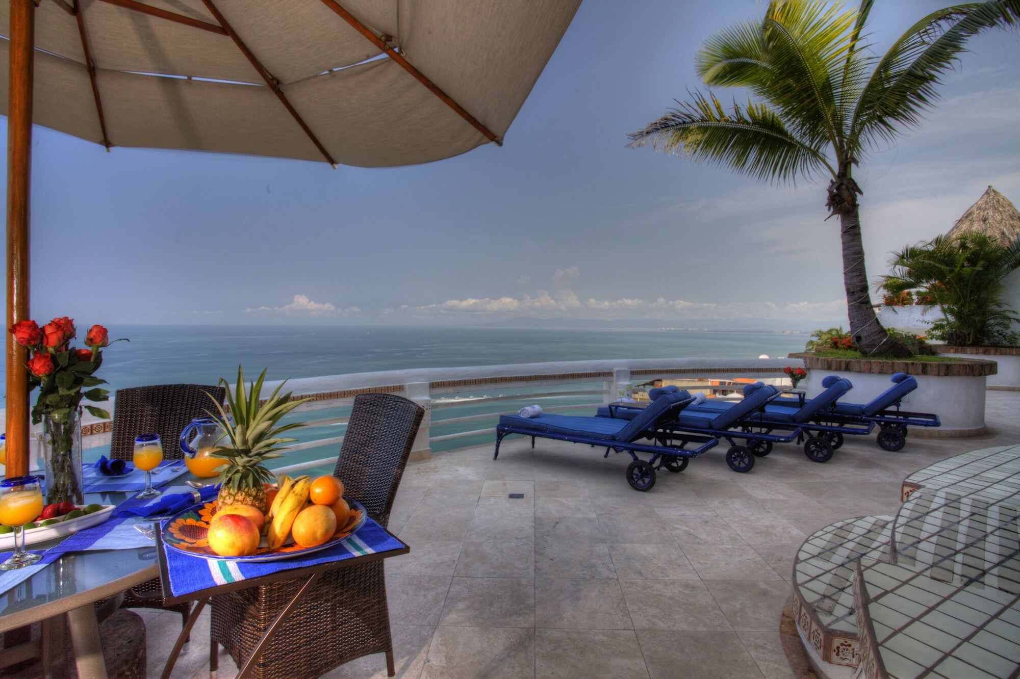 Azul Villa
