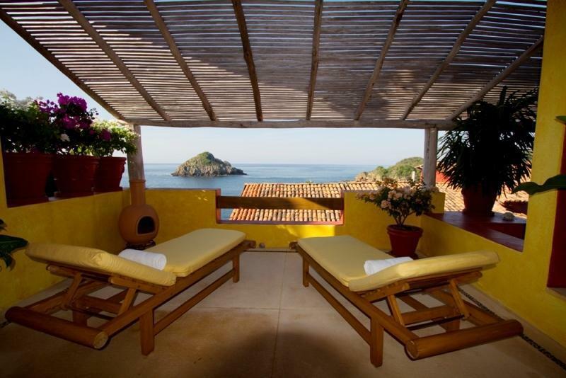 Playa Rosa Careyes