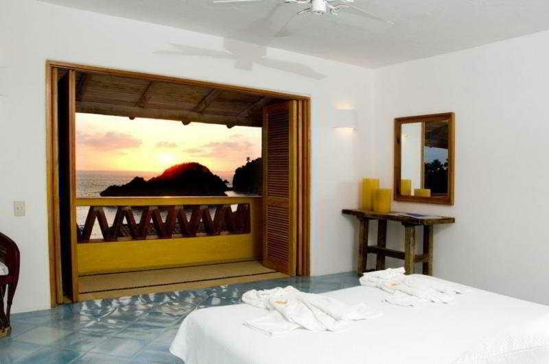 Playa Rosa Careyes