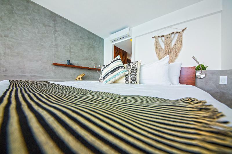 B Unique (adults Only) Hotel 5*