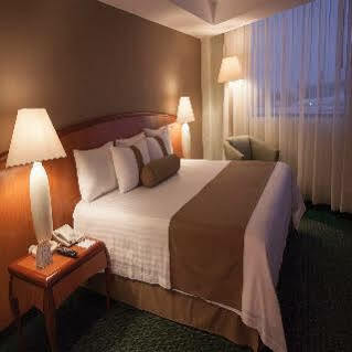 Mision Naucalpan Hotel 3*