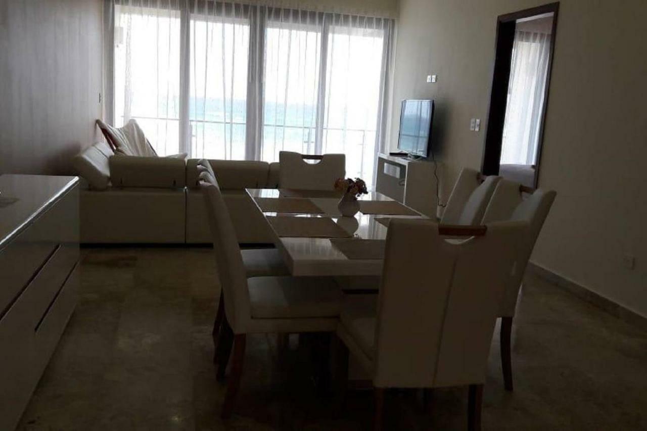 Apartment Deluxe New Beachfront Penthouse In Akumal