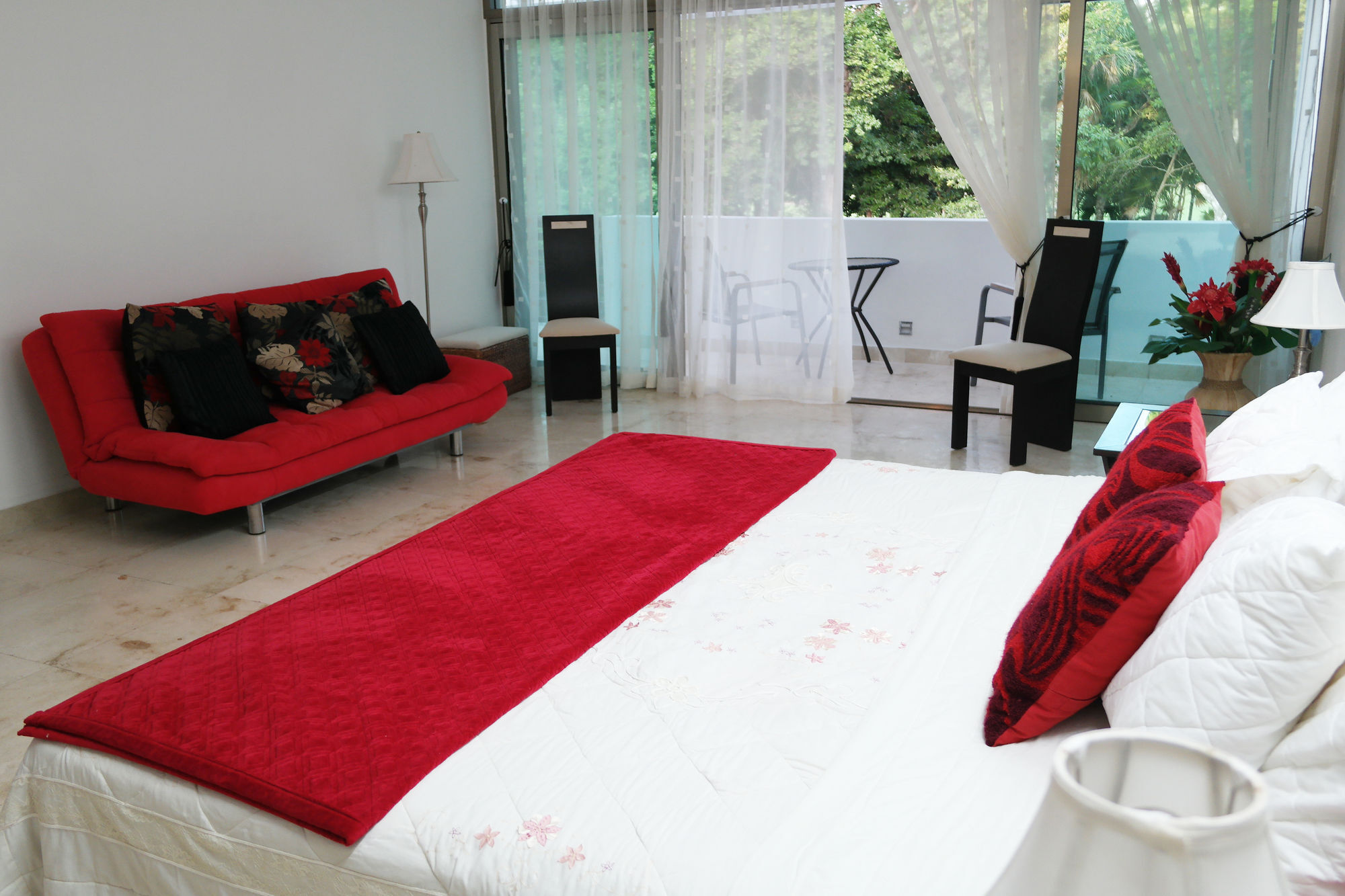 Bahia Principe Vacation - Quetzal - One-bedroom Apartment Chacalal