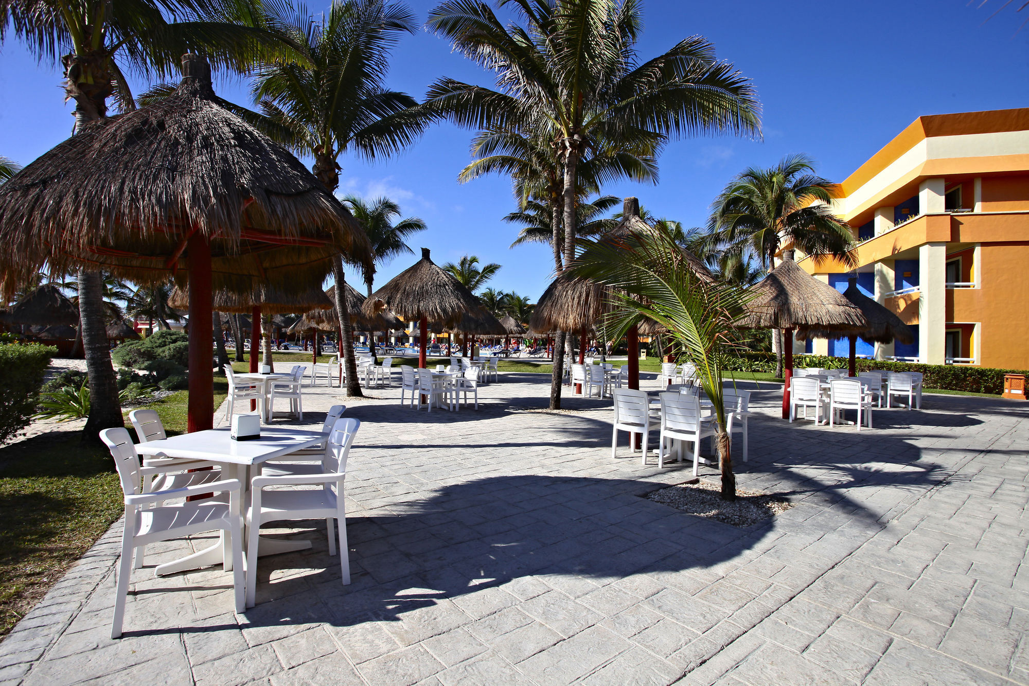 Bahia Principe Vacation - Quetzal - One-bedroom Apartment *