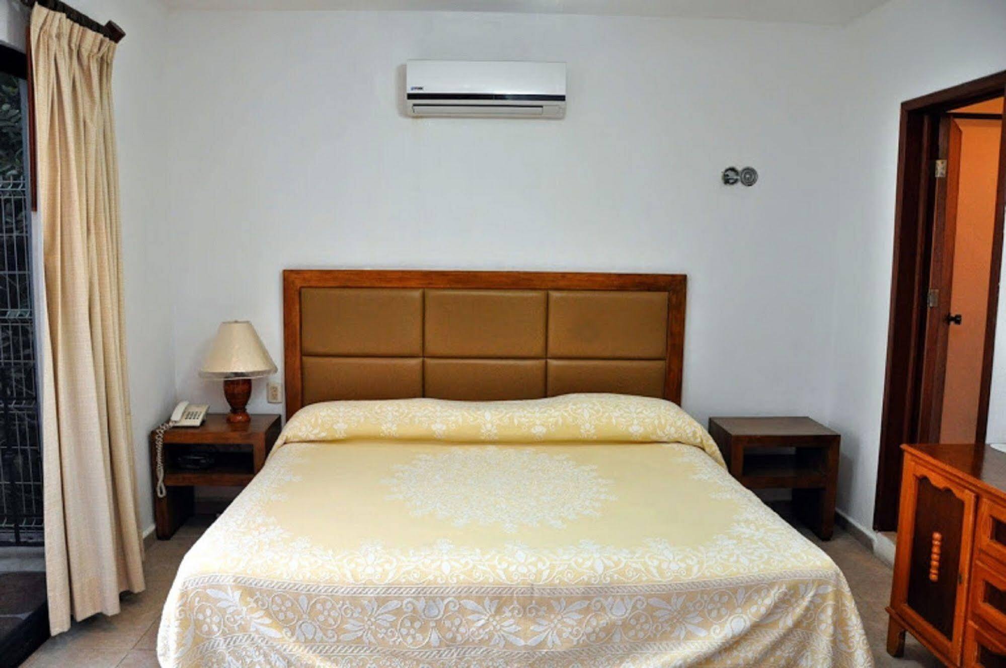 Chac Chi & Hotel 2*