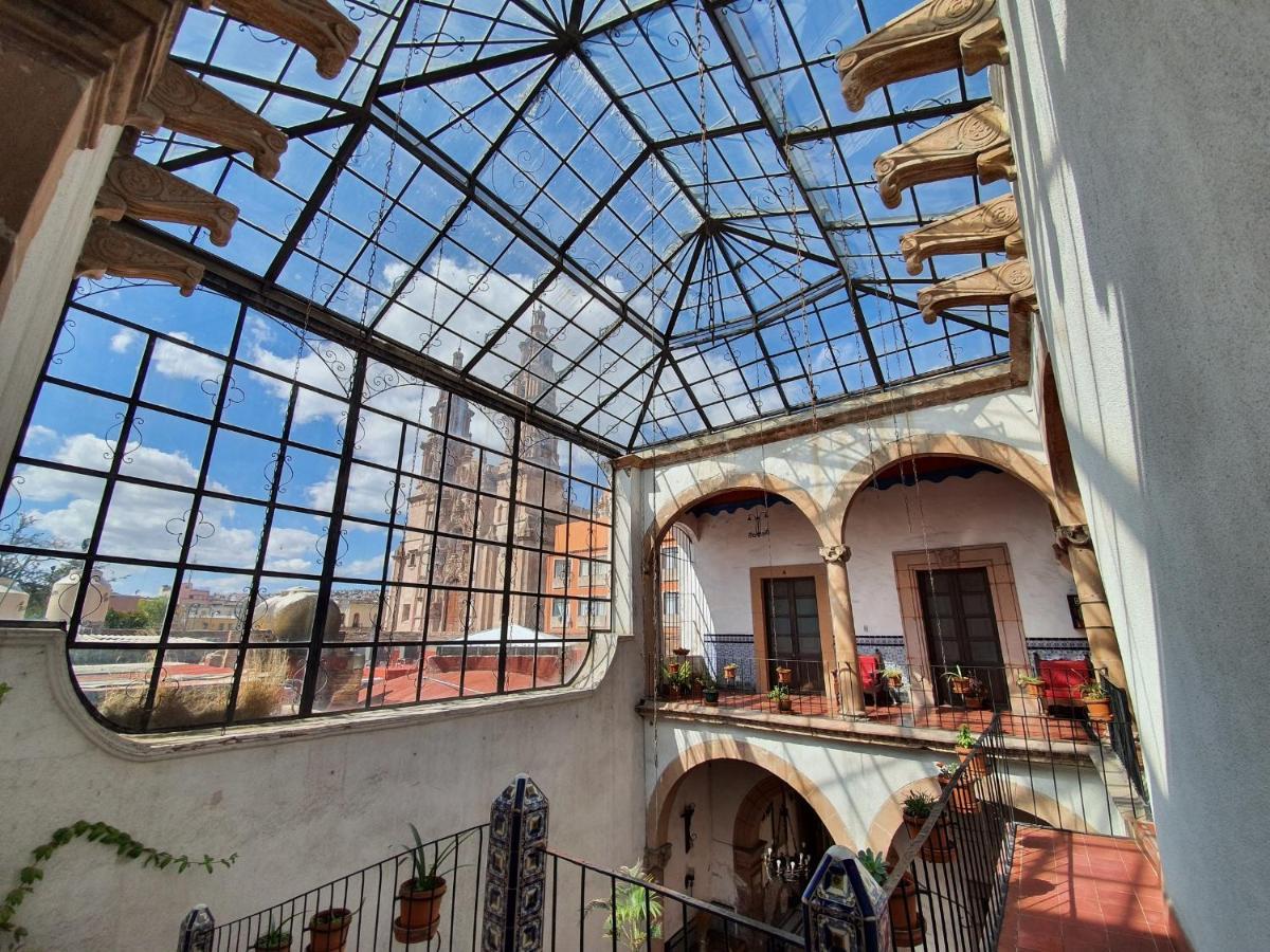 Colonial Restaurante & Bar Hotel 2*