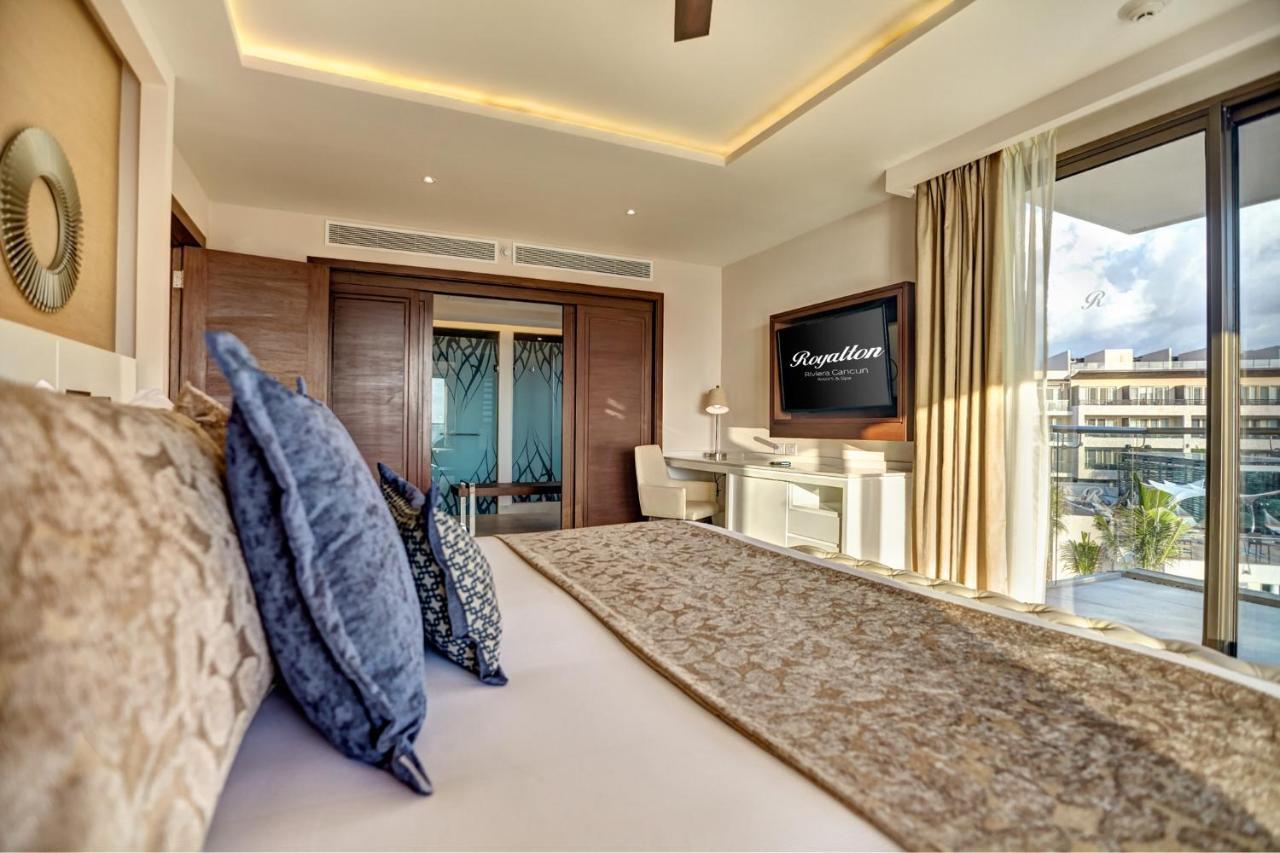 Resort Royalton Riviera Cancun, An Autograph Collection & Casino (adults Only)